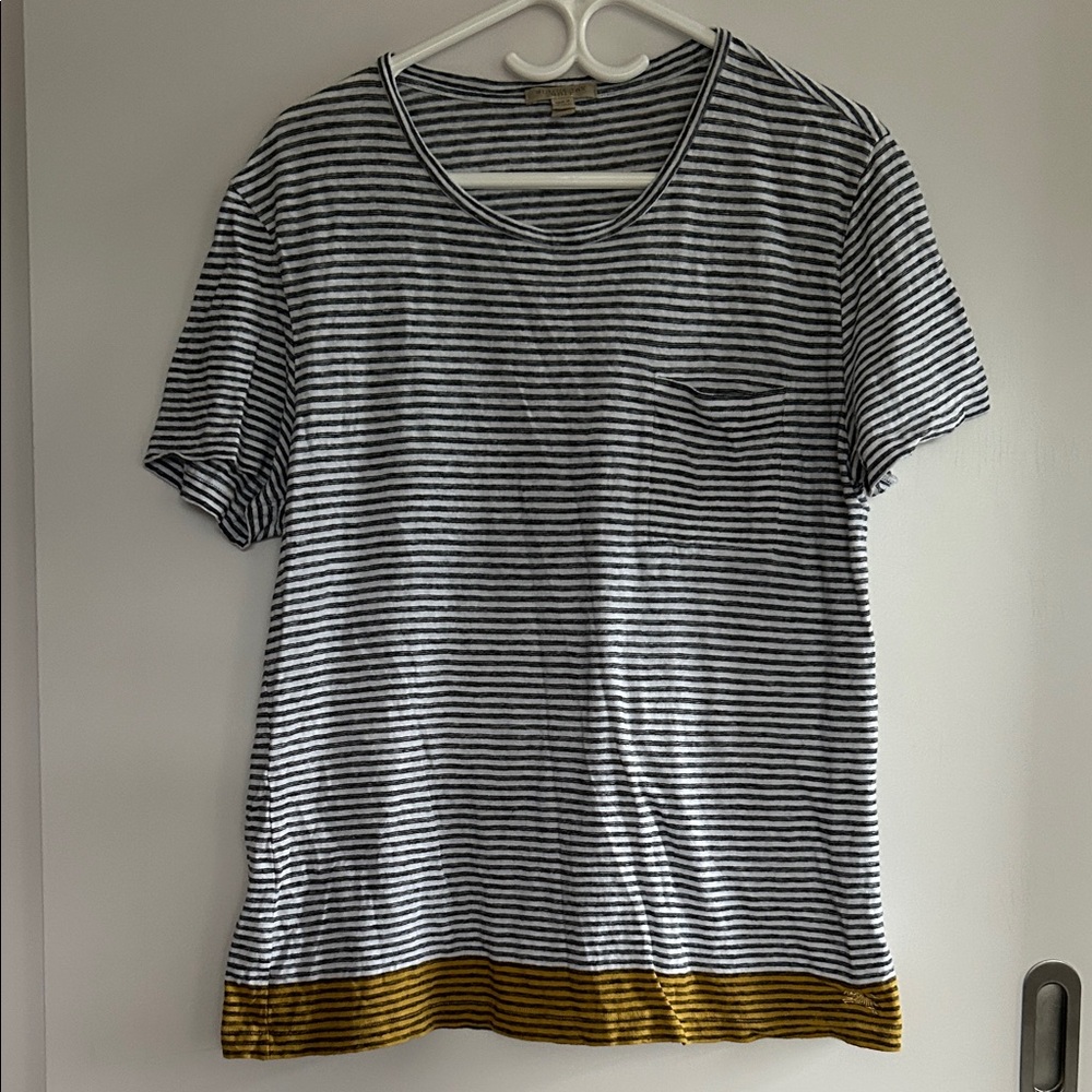 Like new Burberry cotton/linen blend Striped Tee